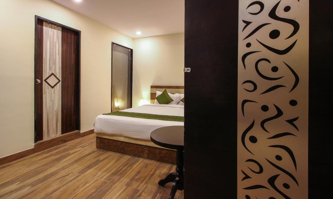 Hotel Treebo Address Inn, Banjara Hills