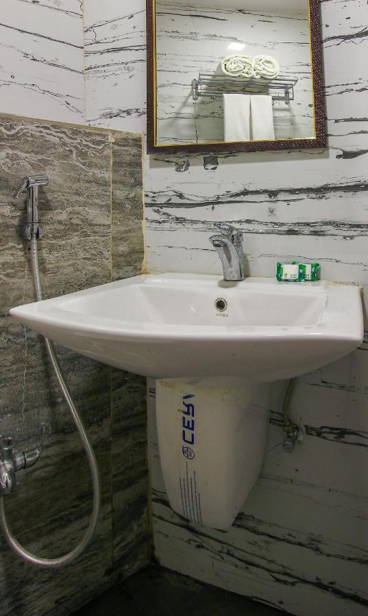 Treebo Address Inn, Banjara Hills