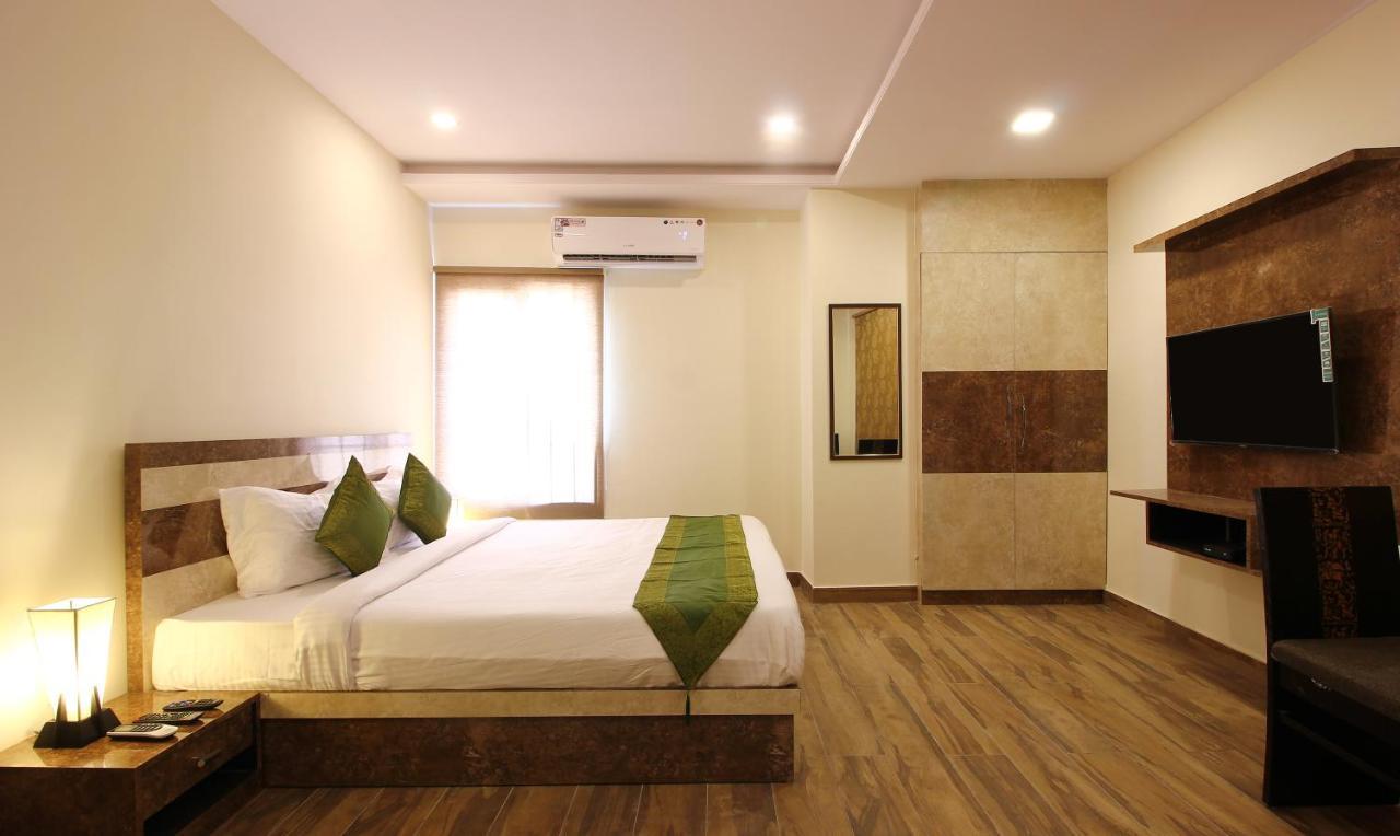 Treebo Address Inn, Banjara Hills Hotel